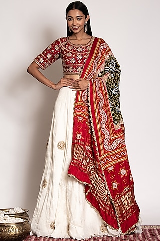 Ivory Hand Embellished Lehenga Set by Siddhartha Daga