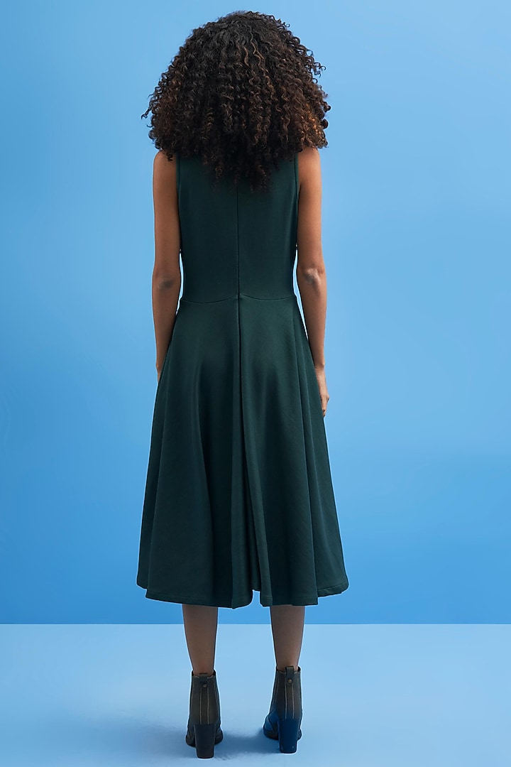 Green Cotton Hand Embroidered Vacation Dress by SIDDHANT AGRAWAL at Pernia's Pop Up Shop