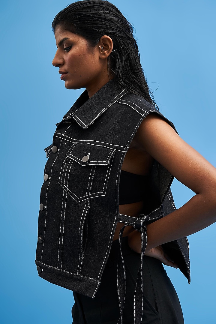 Black Denim Crop Jacket by SIDDHANT AGRAWAL at Pernia's Pop Up Shop