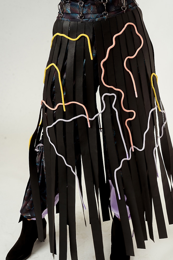 Black Printed Trousers With Detachable Skirt by SIDDHANT AGRAWAL at Pernia's Pop Up Shop