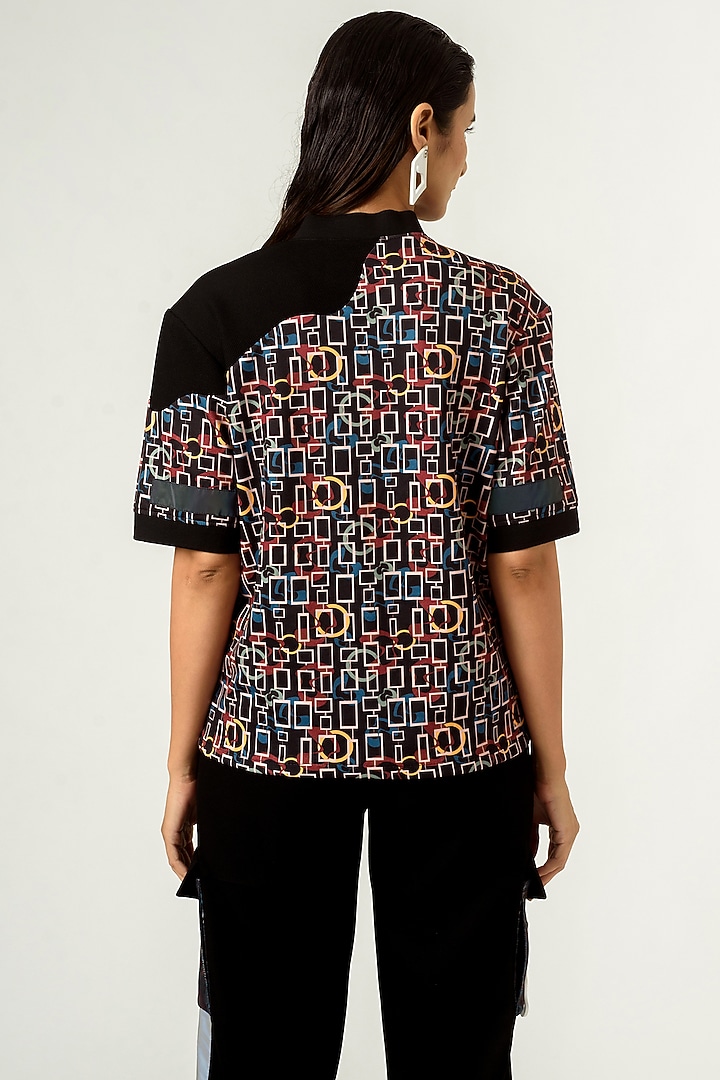Black Printed T-Shirt by SIDDHANT AGRAWAL at Pernia's Pop Up Shop