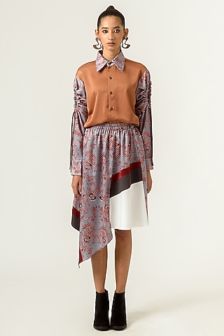 Lilac Grey & White Printed Skirt by SIDDHANT AGRAWAL