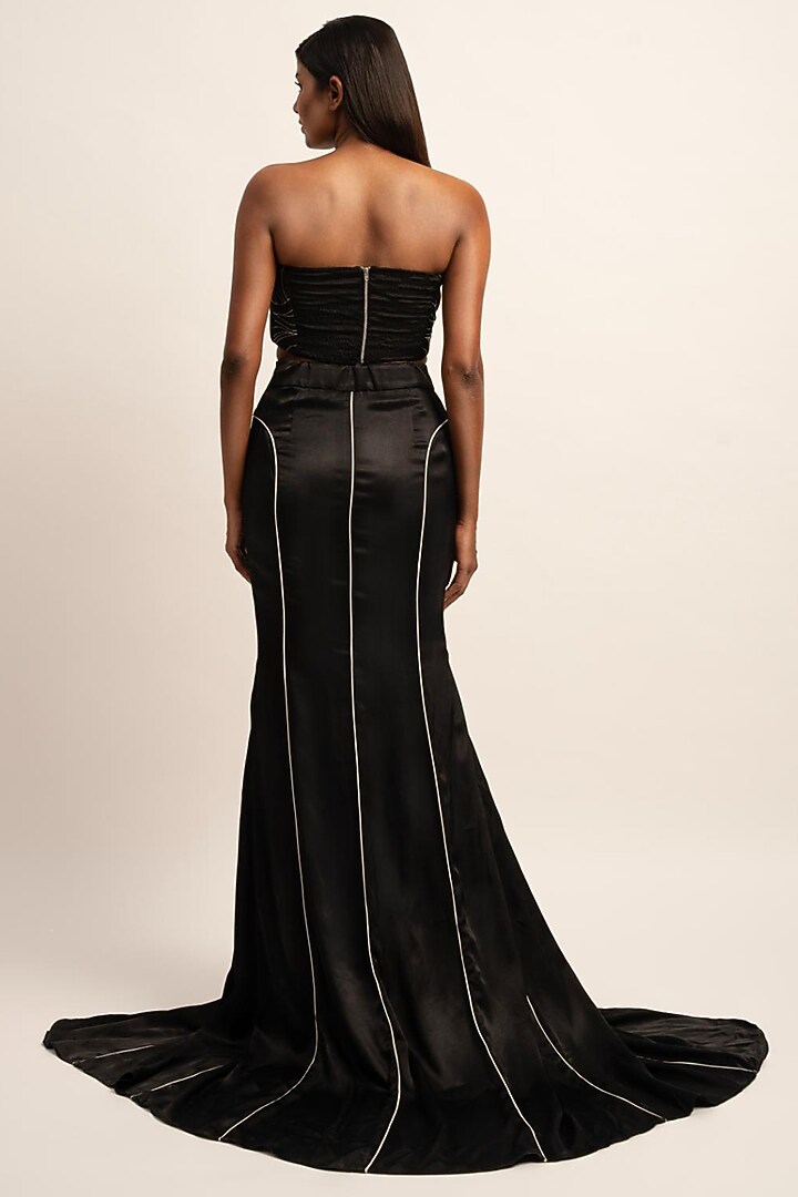 Black Japanese Satin Machine Embroidered Bustier by SIDDHANT AGRAWAL at Pernia's Pop Up Shop