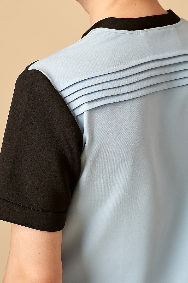 Baby Blue Color Blocked T-Shirt by Siddhant Agrawal Men at Pernia's Pop Up Shop