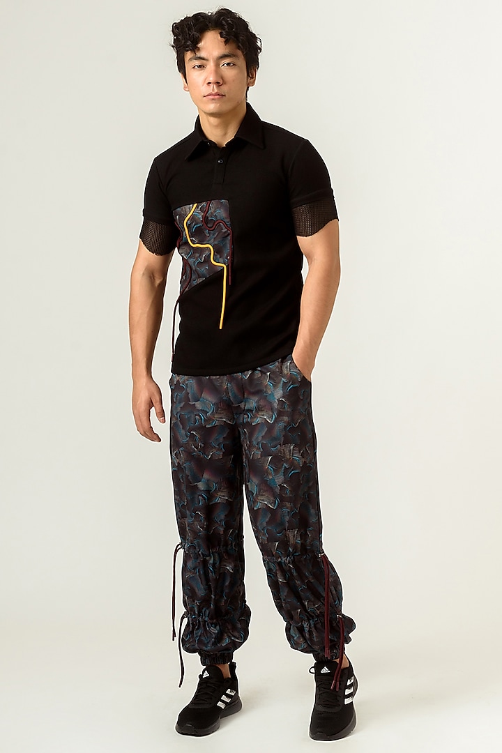 Black Printed Textured T-Shirt by Siddhant Agrawal Men