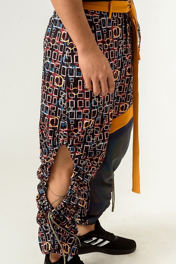 Black Printed Trousers With Cut Out by Siddhant Agrawal Men at Pernia's Pop Up Shop