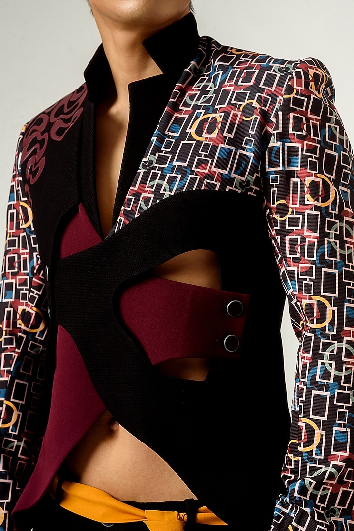 Black Printed Blazer With Tassels by Siddhant Agrawal Men at Pernia's Pop Up Shop