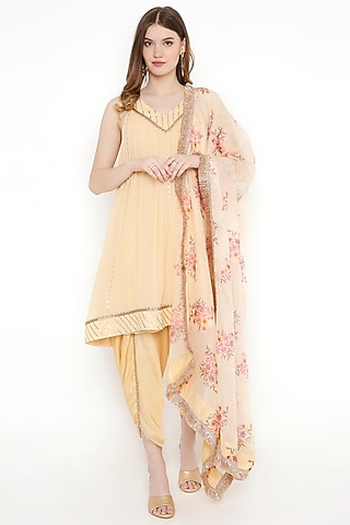 Yellow Embellished Kurta Set by Sierra The Label