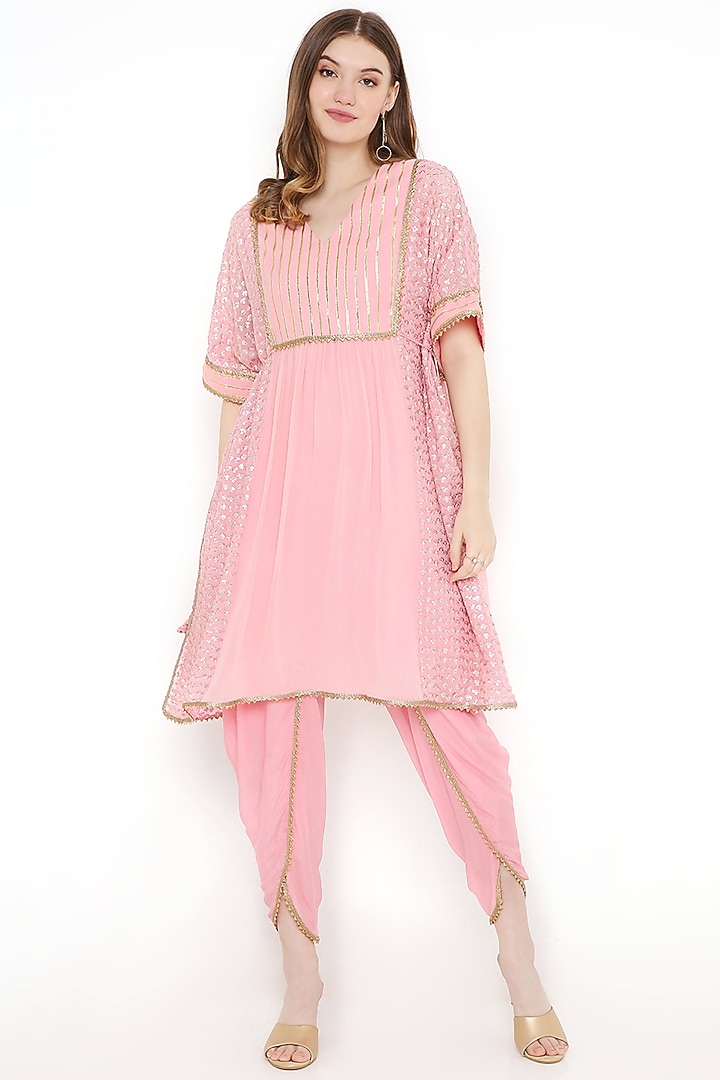 Pink Georgette Embellished Kaftan Set by Sierra The Label at Pernia's Pop Up Shop