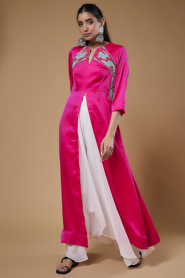 Pink Malai Silk Hand Embroidered Kurta Set by Sierra The Label