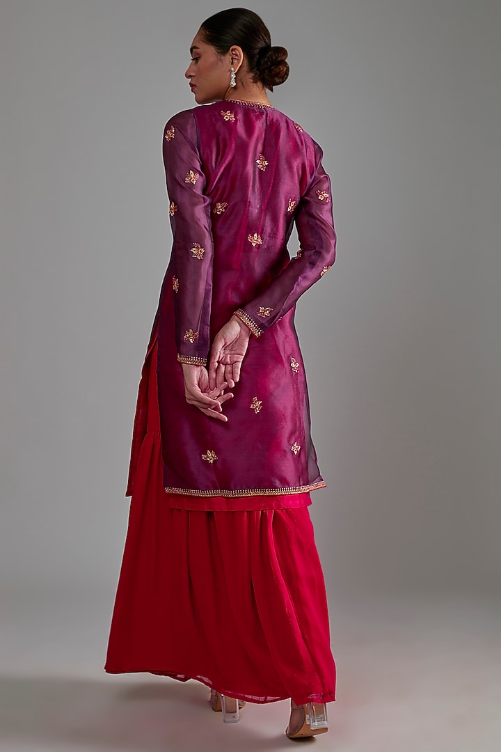 Purple Hand Embroidered Kurta by Shimai Jayachandra at Pernia's Pop Up Shop