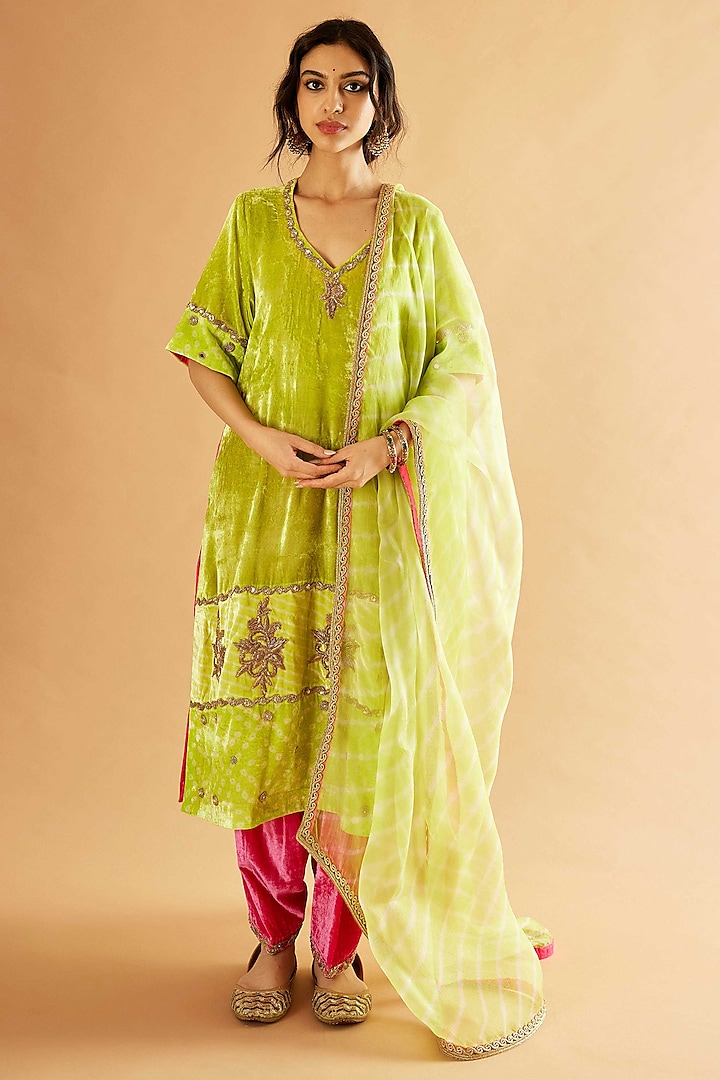 Lime Green Velvet Zardosi Embroidered Kurta Set by Sihali Jageer at Pernia's Pop Up Shop