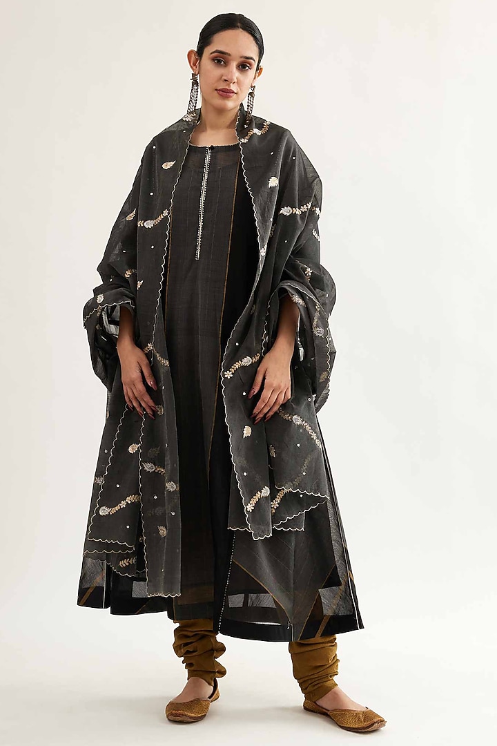 Surmai Charcoal Maheshwari Stripe Kalidar Kurta Set by Sihali Jageer at Pernia's Pop Up Shop