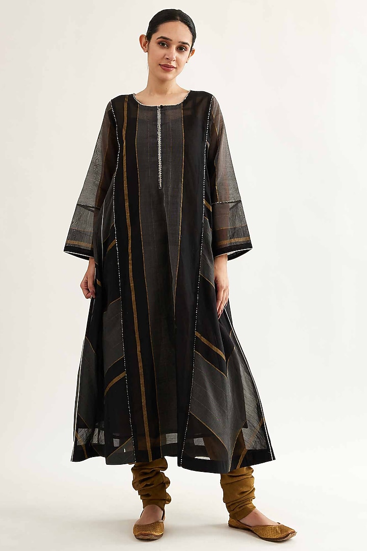 Surmai Charcoal Maheshwari Stripe Kalidar Kurta Set by Sihali Jageer at Pernia's Pop Up Shop
