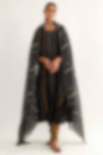 Surmai Charcoal Maheshwari Stripe Kalidar Kurta Set by Sihali Jageer at Pernia's Pop Up Shop