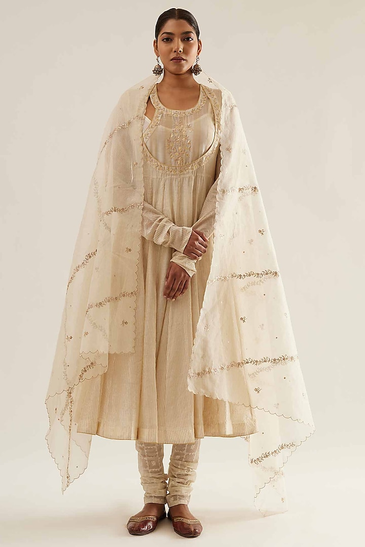 Off-White Maheshwari Stripe Embroidered Wedding Anarkali Set by Sihali Jageer at Pernia's Pop Up Shop