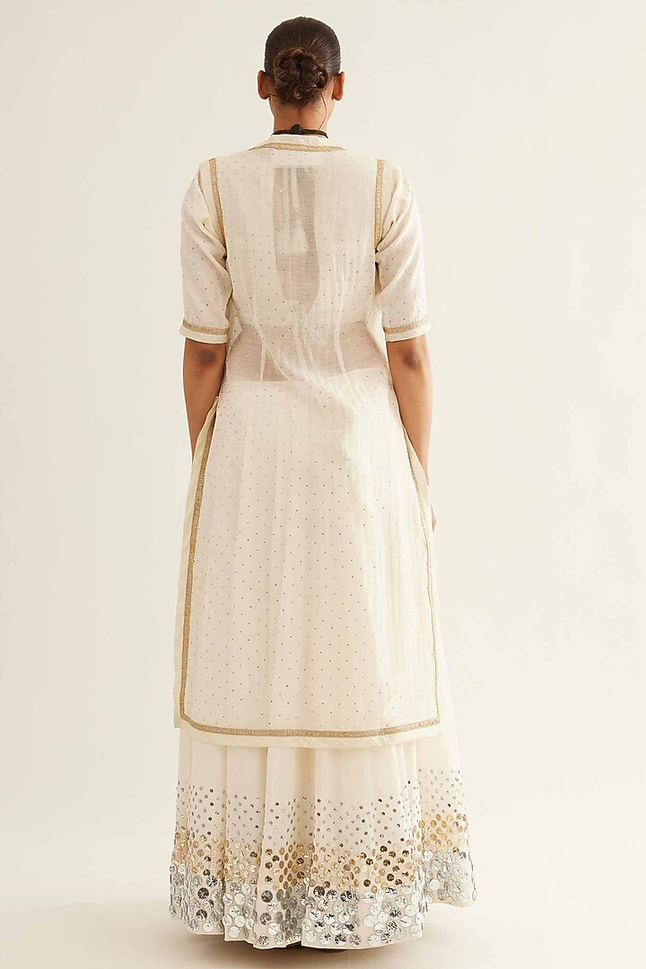 Off-White Chanderi Kamdani Wedding Lehenga Set by Sihali Jageer at Pernia's Pop Up Shop