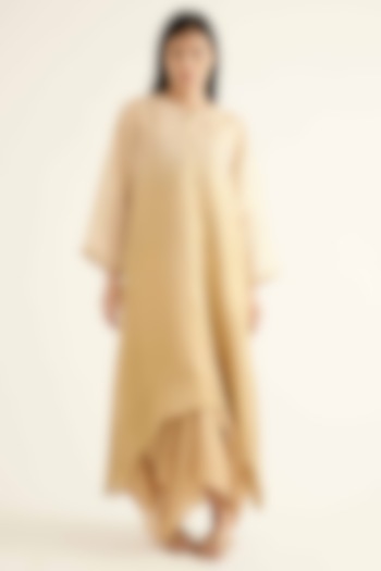 Gold Tissue Linen A-line Kurta Set by Sihali Jageer at Pernia's Pop Up Shop