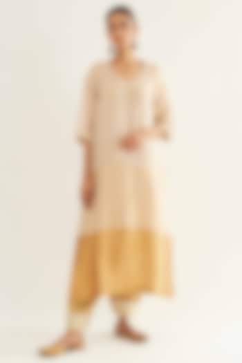 Beige & Gold Pure Tissue Linen Kurta Set by Sihali Jageer at Pernia's Pop Up Shop