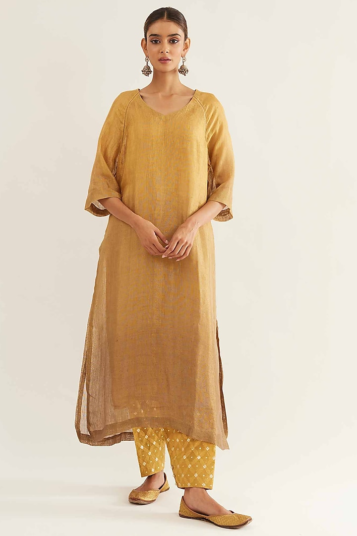 Beige & Gold Pure Tissue Linen Kurta Set by Sihali Jageer at Pernia's Pop Up Shop