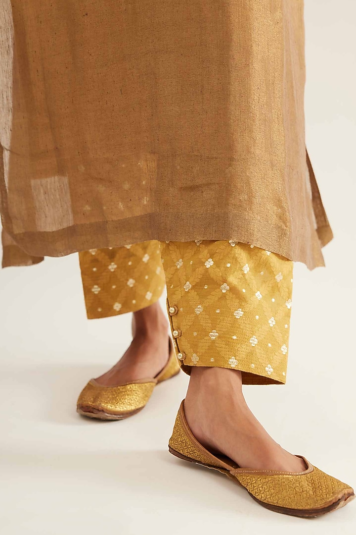 Beige & Gold Pure Tissue Linen Kurta Set by Sihali Jageer at Pernia's Pop Up Shop