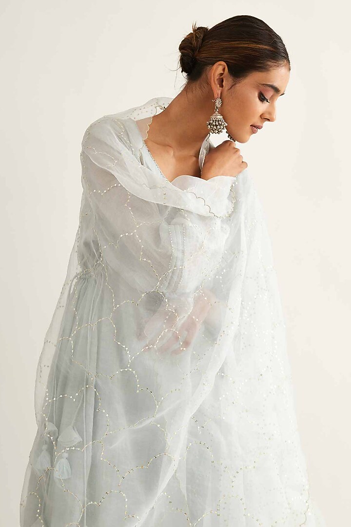 Sky Blue Maheshwari & Chanderi Embroidered Kurta Set by Sihali Jageer at Pernia's Pop Up Shop