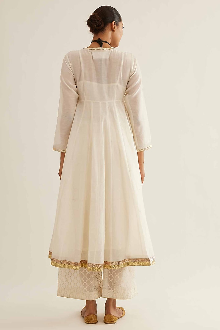 Off-White Chanderi Kurta Set by Sihali Jageer at Pernia's Pop Up Shop