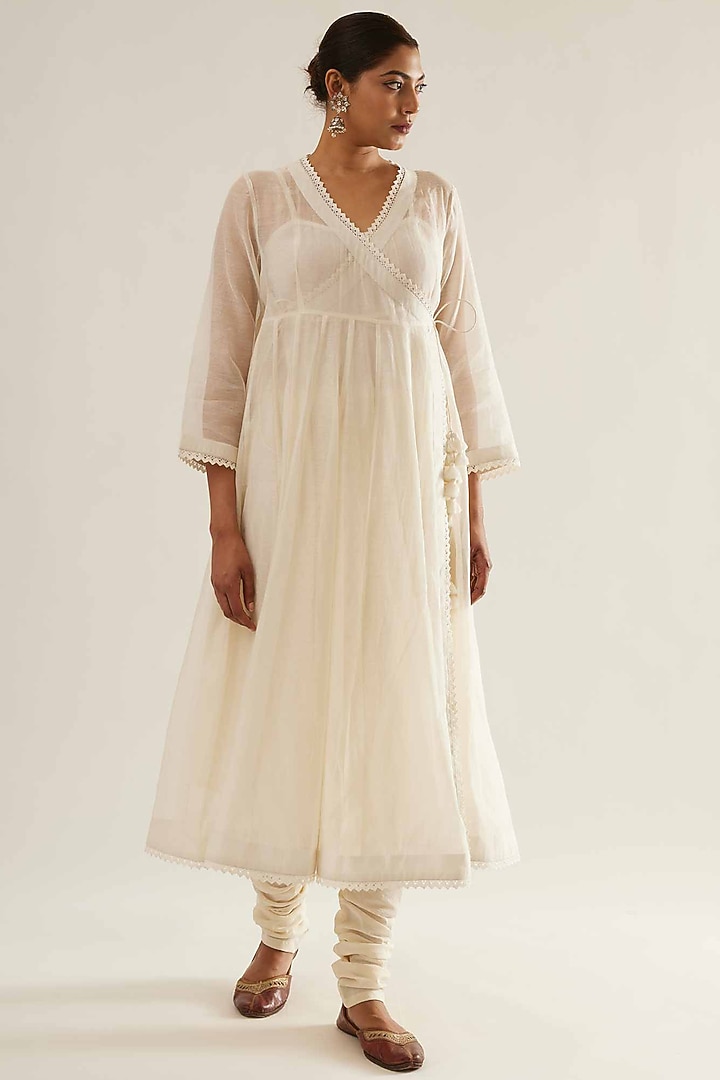White Chanderi Angrakha Kurta Set by Sihali Jageer at Pernia's Pop Up Shop