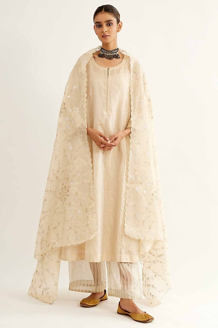 Gold & Beige Chanderi Stripe Kurta Set by Sihali Jageer at Pernia's Pop Up Shop