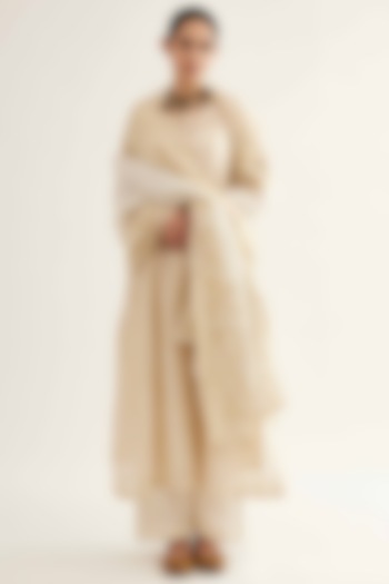 Beige & Off-White Maheshwari Kalidar Kurta Set by Sihali Jageer at Pernia's Pop Up Shop