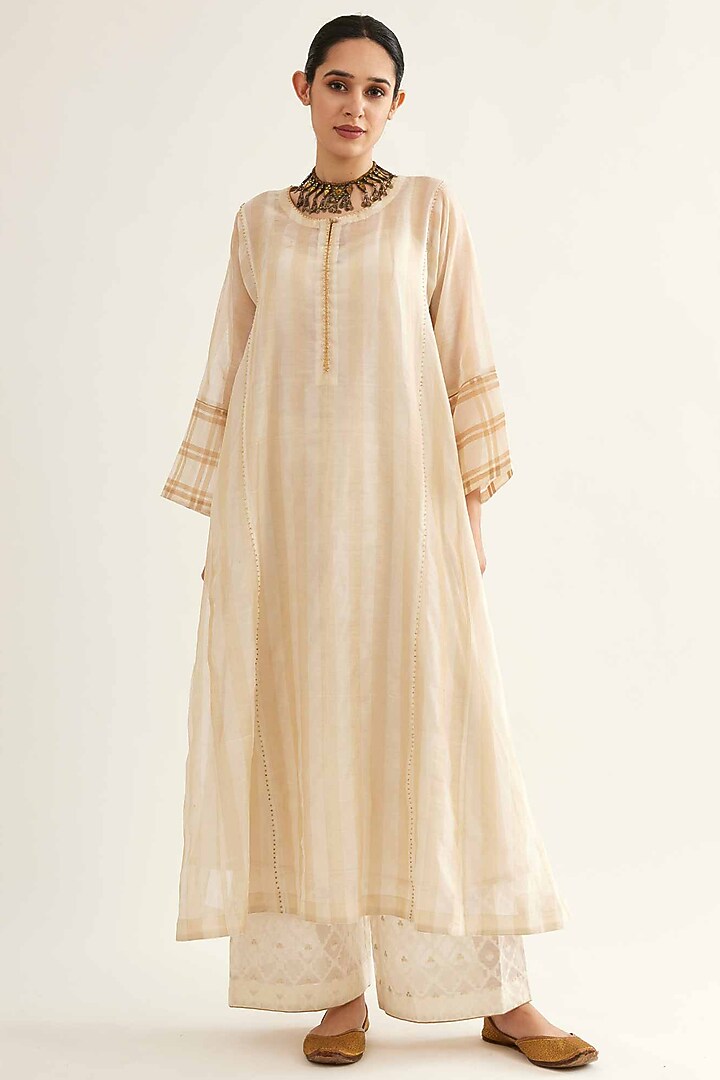 Beige & Off-White Maheshwari Kalidar Kurta Set by Sihali Jageer at Pernia's Pop Up Shop