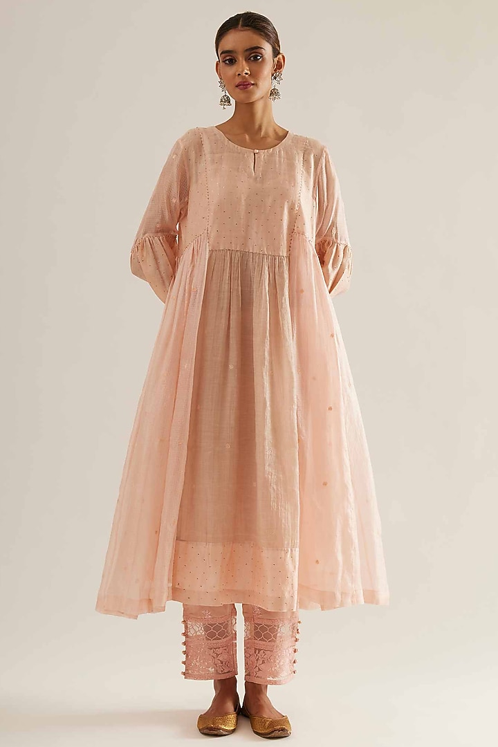Pink Kota Silk & Chanderi Tissue Embroidered Kurta Set by Sihali Jageer at Pernia's Pop Up Shop