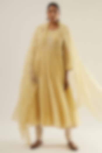 Lemon Chanderi Chikankari Embroidered Wedding Anarkali Set by Sihali Jageer at Pernia's Pop Up Shop