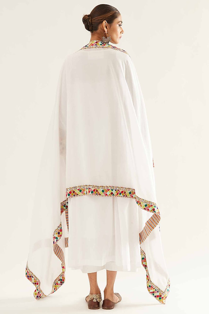 White Chanderi Dabka Embroidered Kurta Set by Sihali Jageer at Pernia's Pop Up Shop