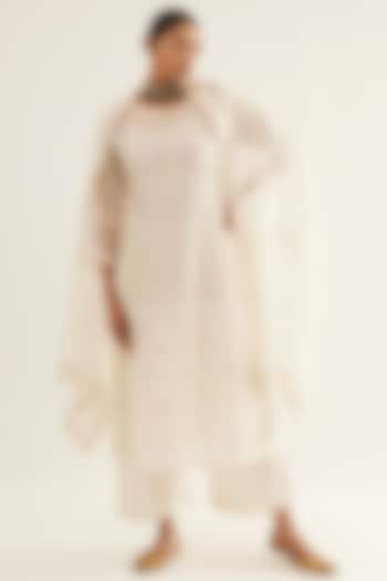 White Chanderi Cutwork Embroidered Kurta Set by Sihali Jageer at Pernia's Pop Up Shop