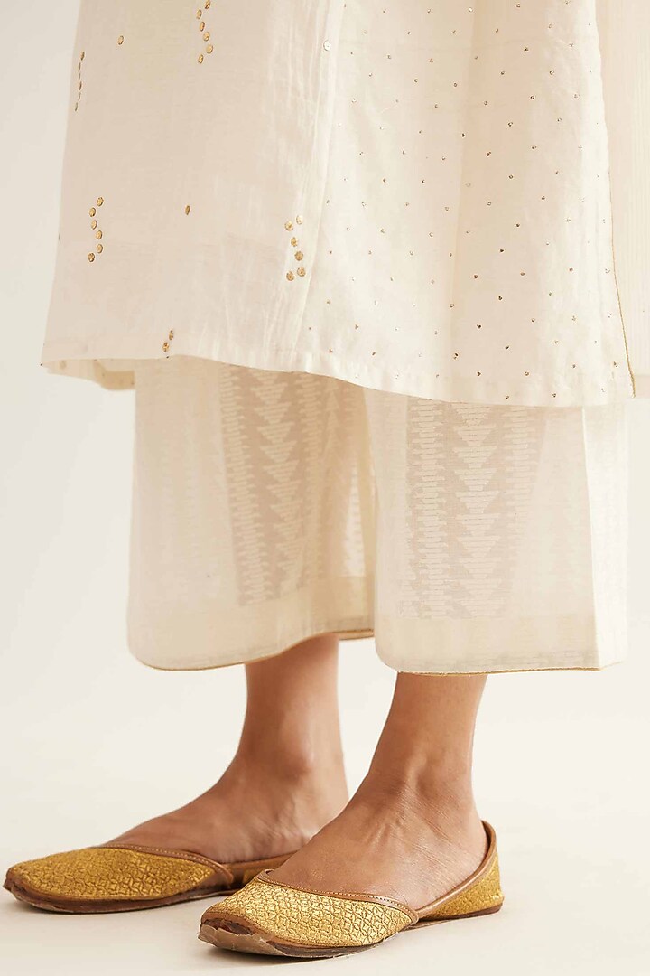 White Chanderi Cutwork Embroidered Kurta Set by Sihali Jageer at Pernia's Pop Up Shop