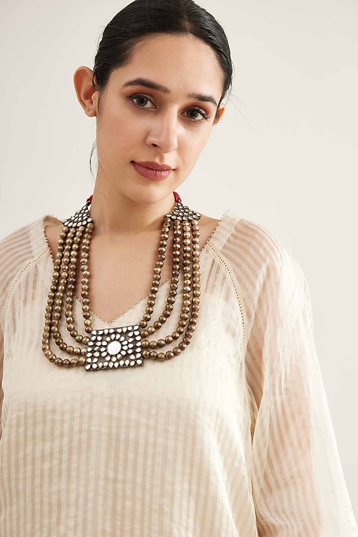 White Maheshwari Stripe Kurta Set by Sihali Jageer at Pernia's Pop Up Shop