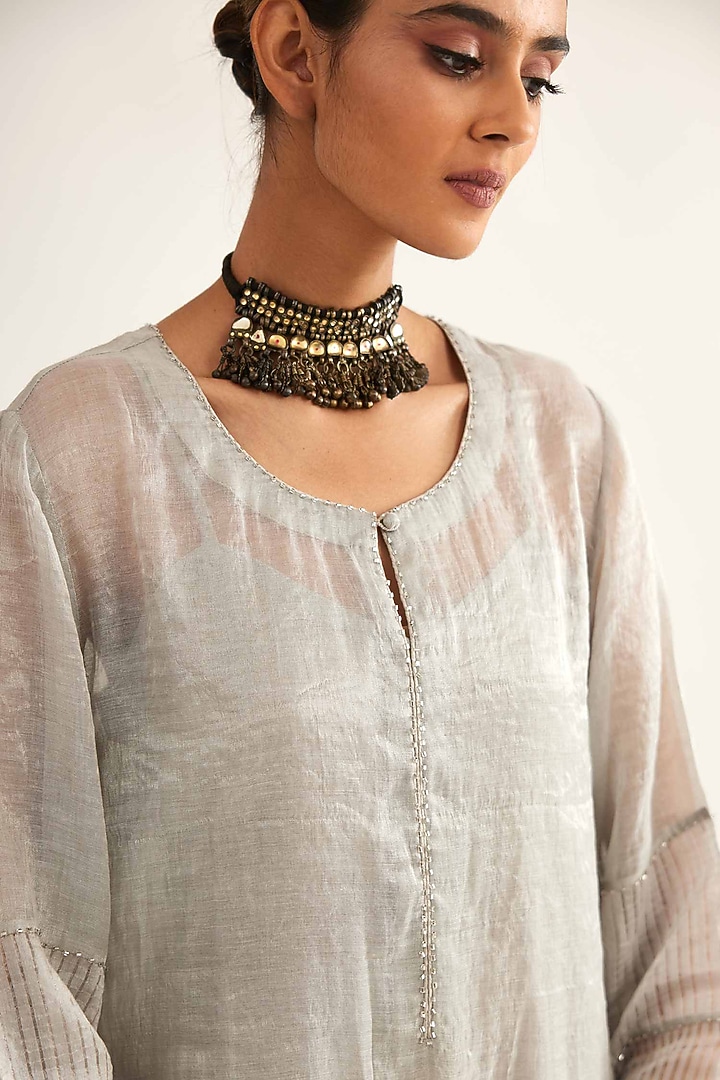 Light Grey Maheshwari & Chanderi Embroidered Kurta Set by Sihali Jageer at Pernia's Pop Up Shop