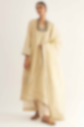 Lemon Chanderi Zari Checkered Kurta Set by Sihali Jageer at Pernia's Pop Up Shop