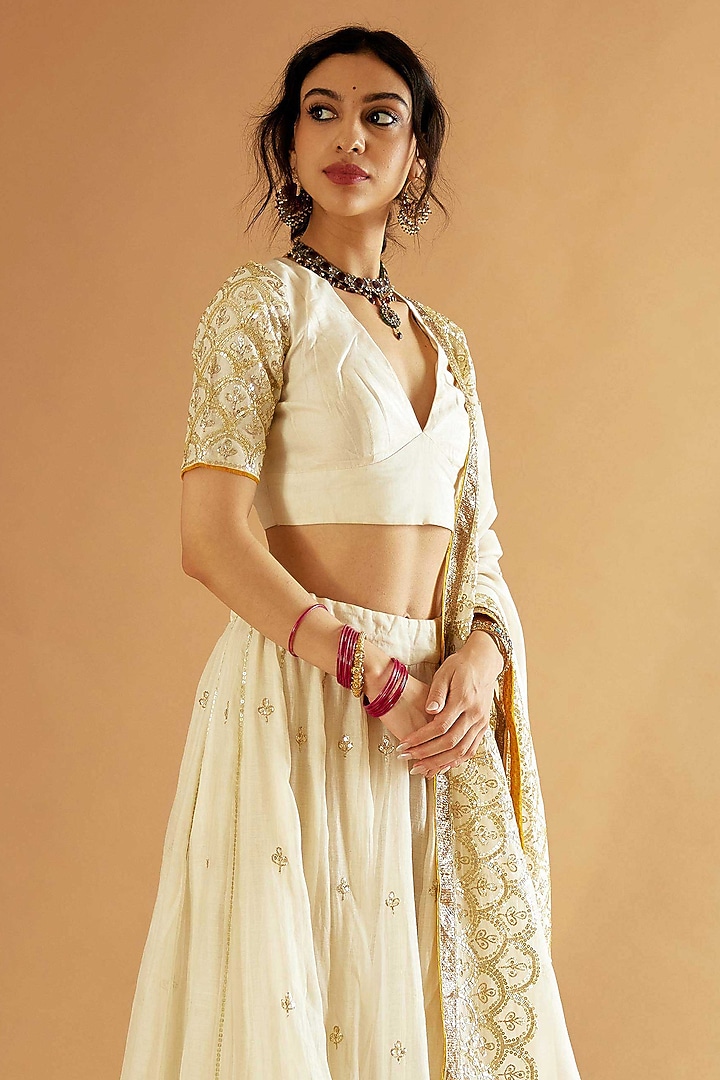 Ivory Pure Chanderi Gota Hand Embroidered Bridal Lehenga Set by Sihali Jageer at Pernia's Pop Up Shop