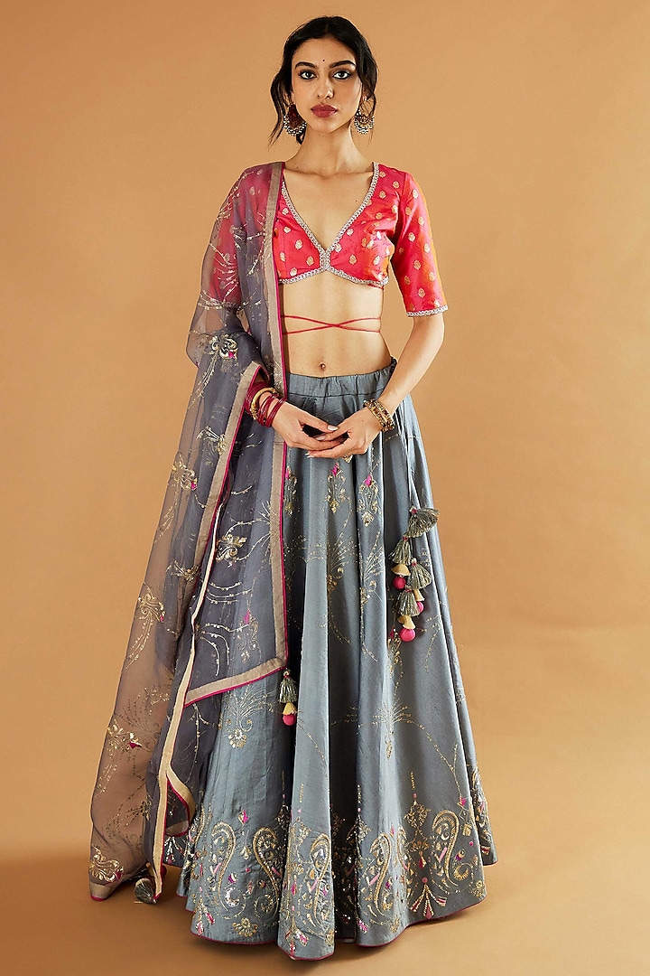 Grey Pure Silk Karchobi Embroidered Bridal Lehenga Set by Sihali Jageer at Pernia's Pop Up Shop