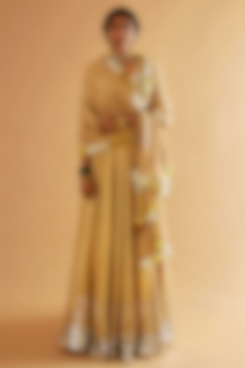 Beige Pure Silk Mukaish Embroidered Wedding Lehenga Set by Sihali Jageer at Pernia's Pop Up Shop