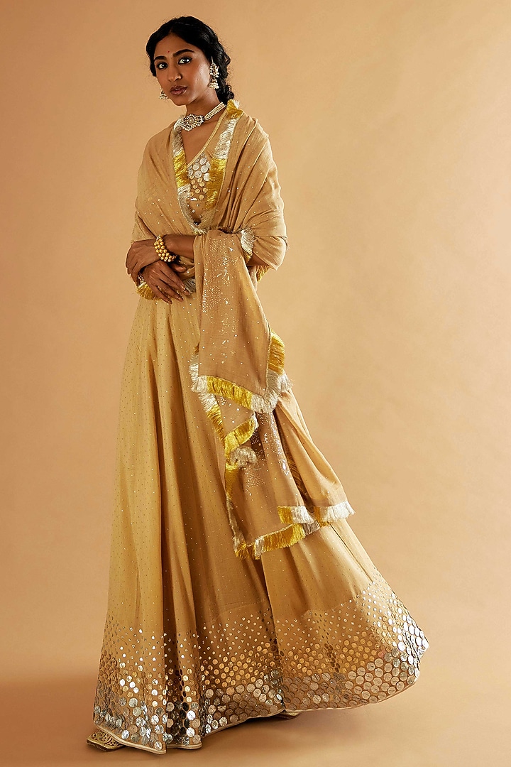 Beige Pure Silk Mukaish Embroidered Wedding Lehenga Set by Sihali Jageer at Pernia's Pop Up Shop