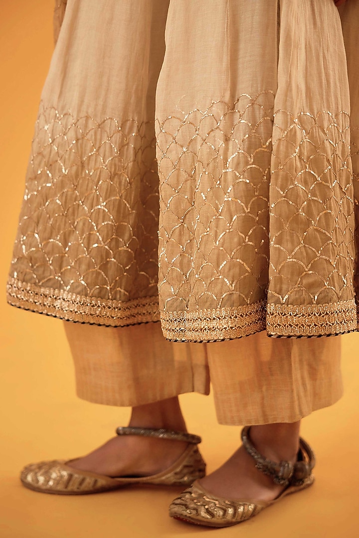 Beige Ombre Pure Mul Chanderi Zardosi Embroidered Bridal Anarkali Set by Sihali Jageer at Pernia's Pop Up Shop