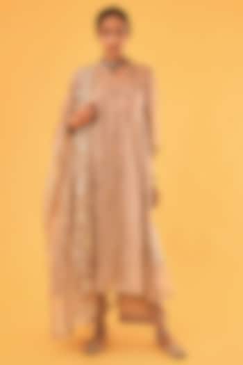 Beige Pure Organza Gota-Patti Embroidered Kurta Set by Sihali Jageer at Pernia's Pop Up Shop