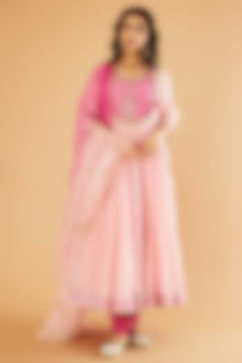 Pink Pure Mul Chanderi Karchobi Embroidered Wedding Anarkali Set by Sihali Jageer at Pernia's Pop Up Shop