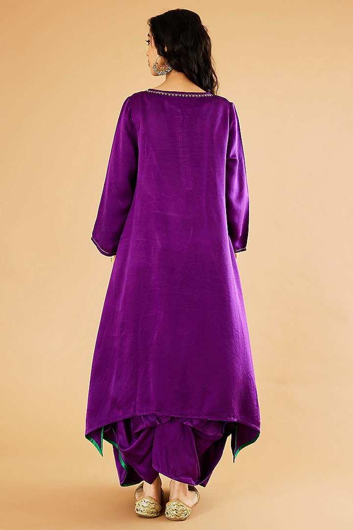 Purple Mashru Silk Karchobi Embroidery A-Line Kurta Set by Sihali Jageer at Pernia's Pop Up Shop