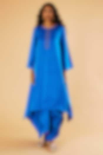 Blue Mashru Silk Karchobi Embroidery A-Line Kurta Set by Sihali Jageer at Pernia's Pop Up Shop