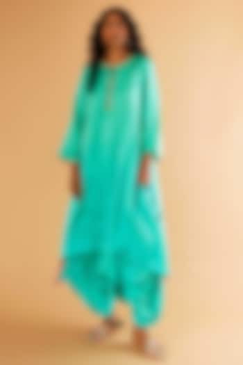 Firozi Blue Mashru Silk Karchobi Embroidery A-Line Kurta Set by Sihali Jageer at Pernia's Pop Up Shop