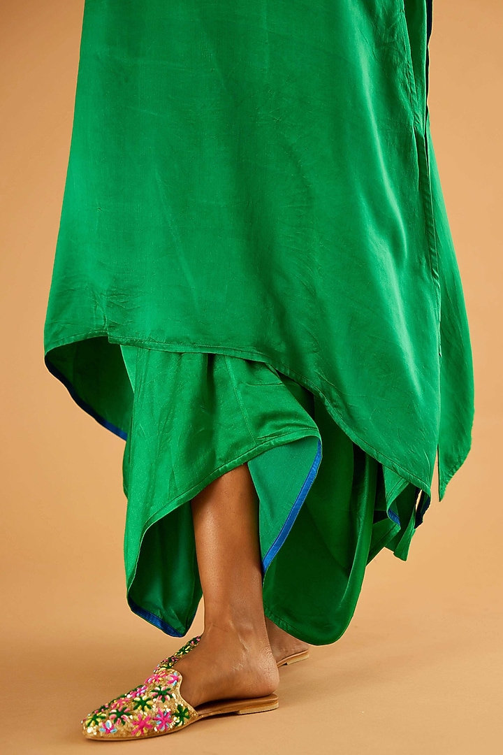 Green Mashru Silk Karchobi Embroidery A-Line Kurta Set by Sihali Jageer at Pernia's Pop Up Shop